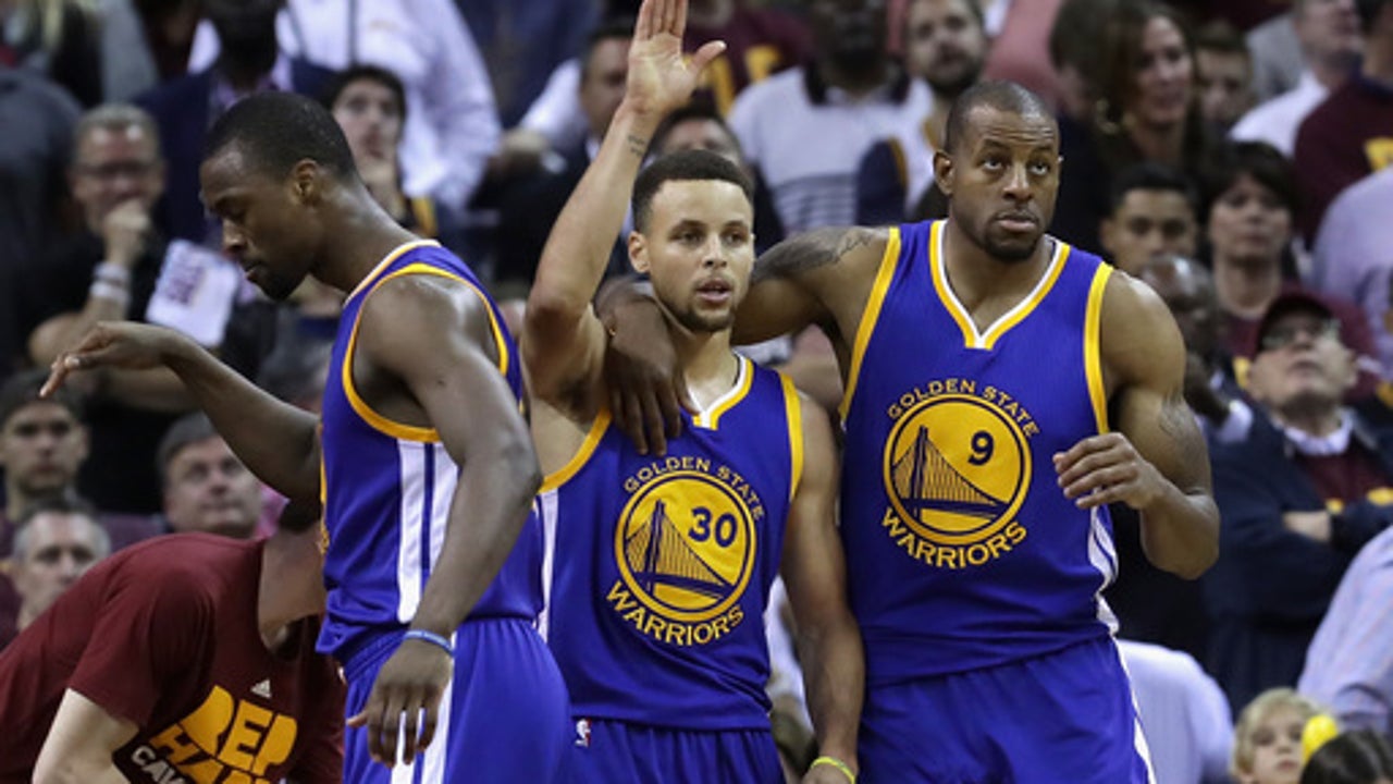 Splashdown: Curry bounces back, leads Warriors to Game 4 win
